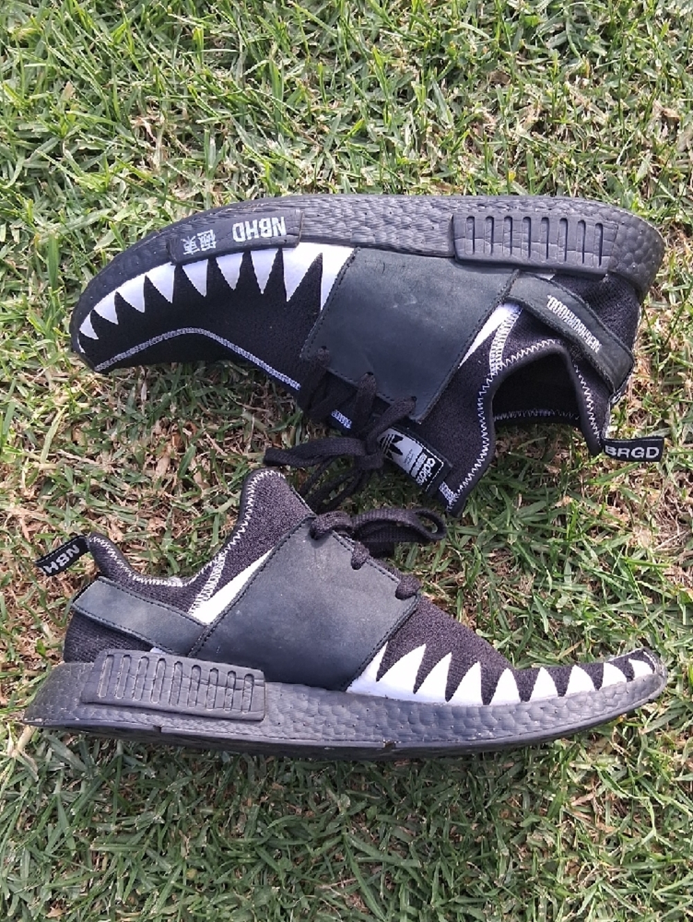 adidas NMD R1 Neighborhood Men's Black Sneakers with White Tooth Accent